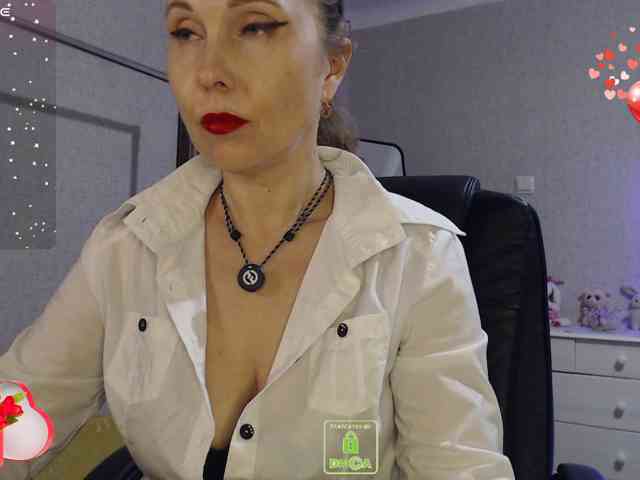 Model: RussellTara