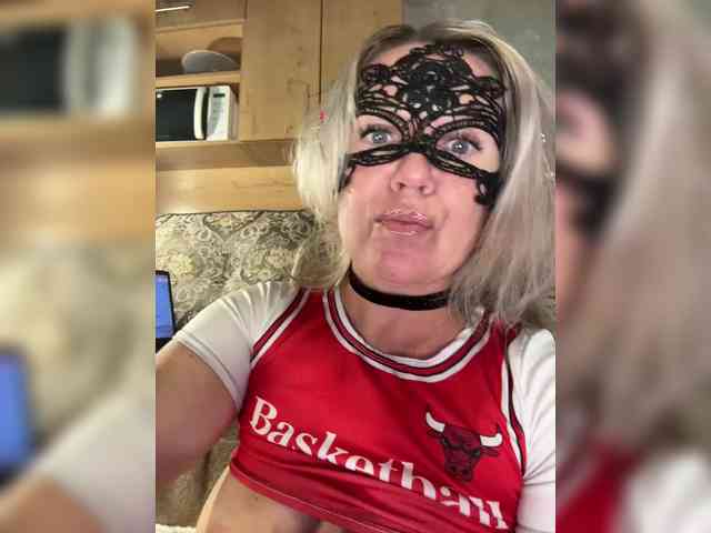 Tvoja_sosedka webcam