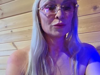 Love-Blondi Porn Show