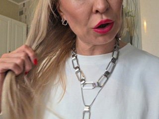 Love-Blondi