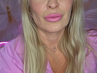 Love-Blondi