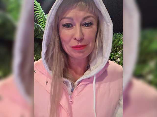 Love-Blondi