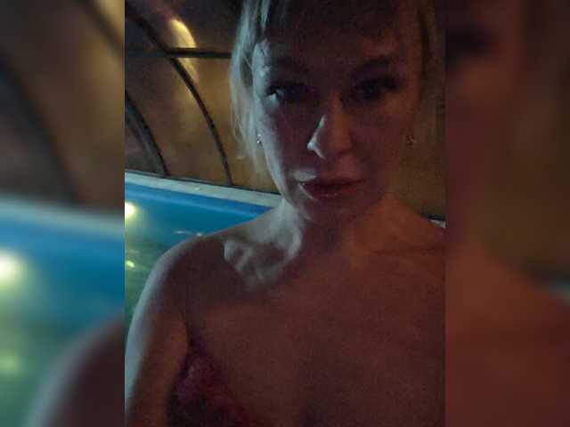 Love-Blondi