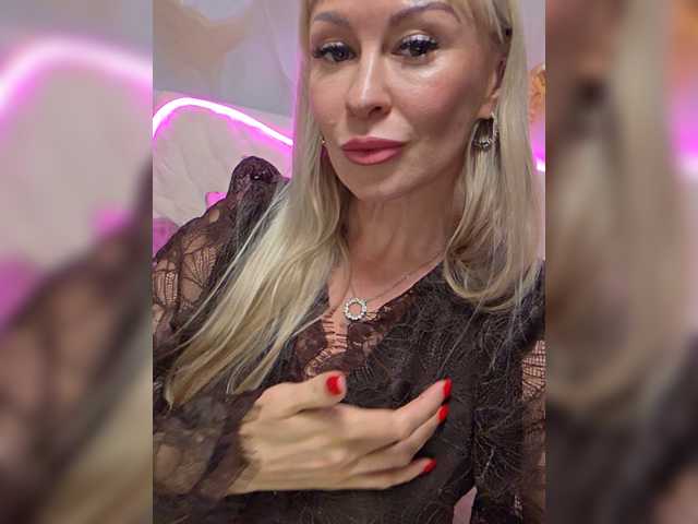Love-Blondi