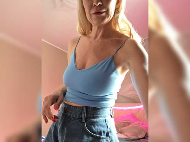 TerriRose live cam on BongaCams