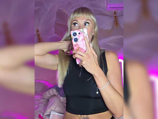 Love-Blondi