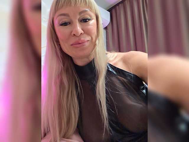 Love-Blondi