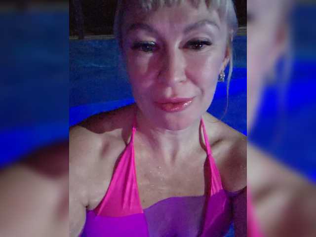 Love-Blondi
