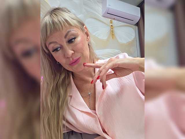 Love-Blondi