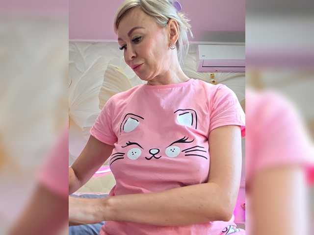 Love-Blondi