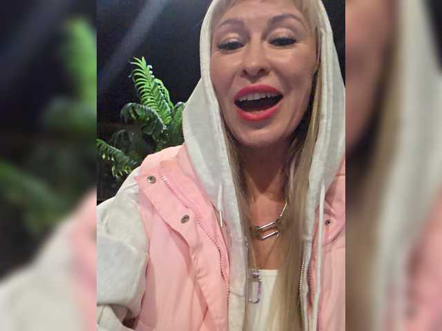 Love-Blondi