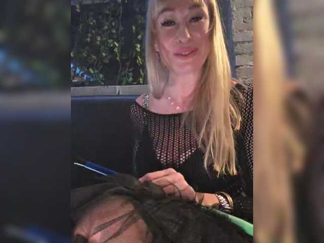 TerriRose's BongaCams show and profile