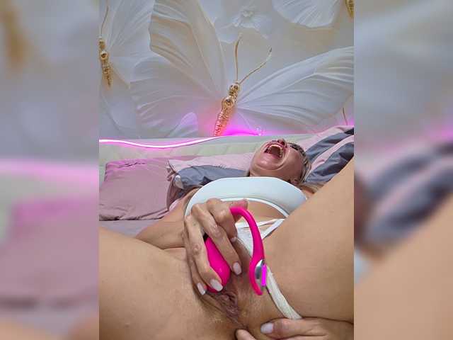 Love-Blondi