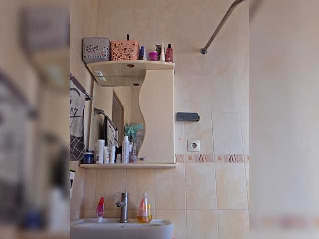 Love-Blondi live cam preview