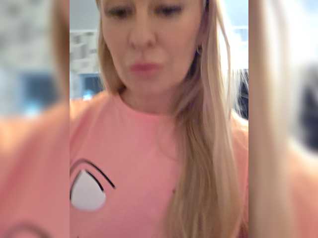 Love-Blondi