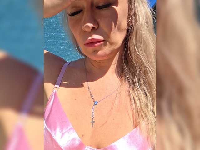 Love-Blondi