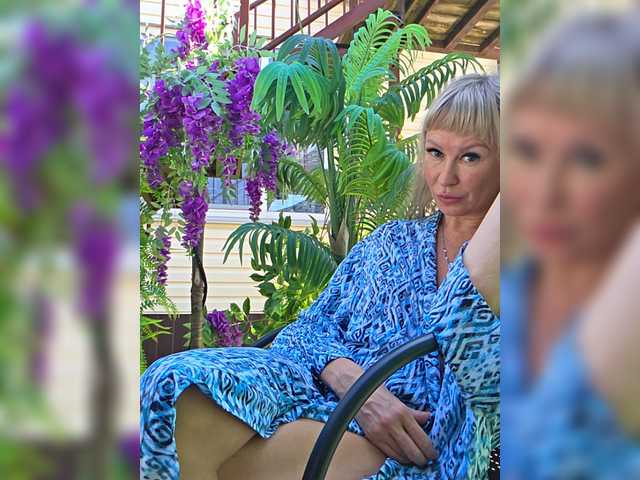 Love-Blondi