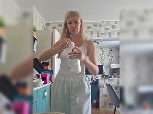 Love-Blondi