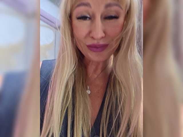 Love-Blondi