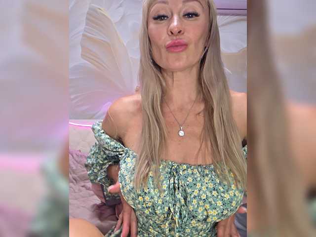 TerriRose live cam on BongaCams