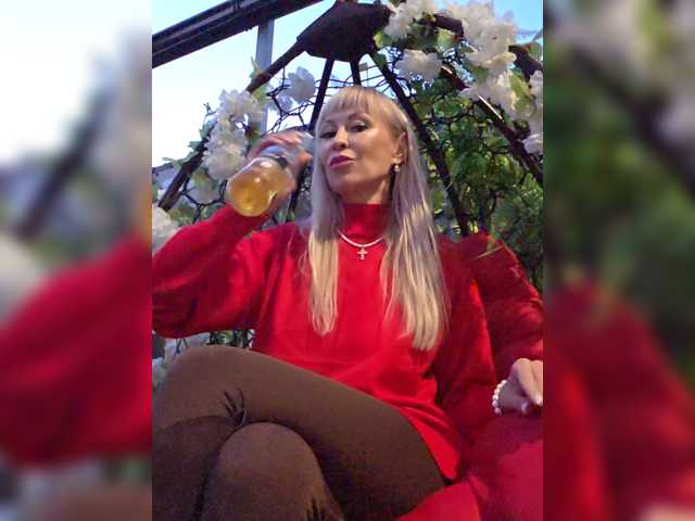 Love-Blondi