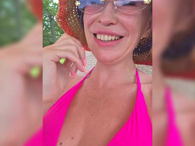 TerriRose live cam on BongaCams