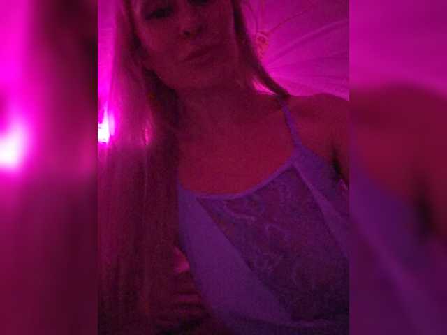 Love-Blondi