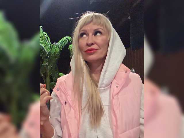 Love-Blondi