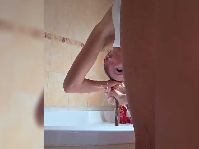 Love-Blondi