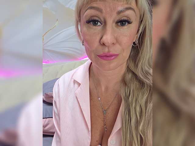 Love-Blondi