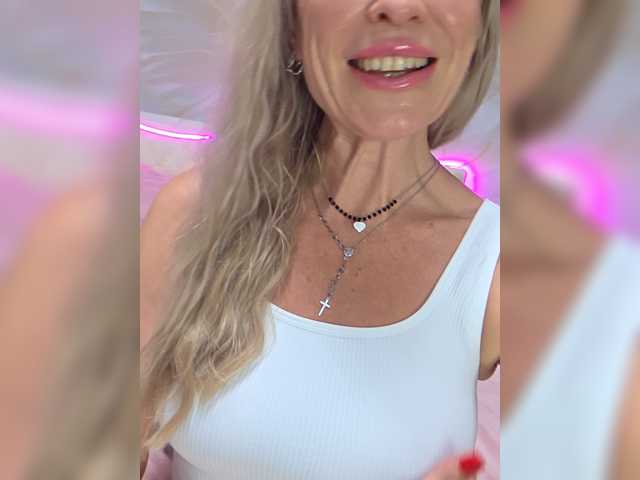 Love-Blondi
