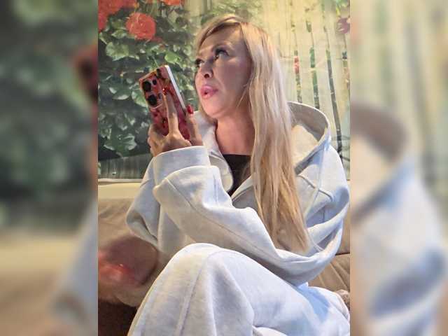 Love-Blondi