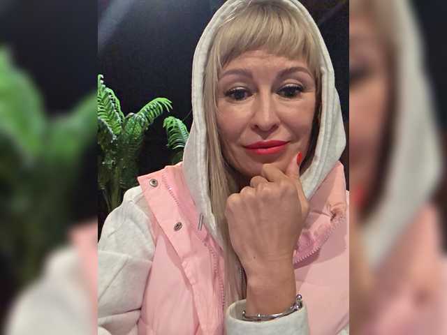 Love-Blondi