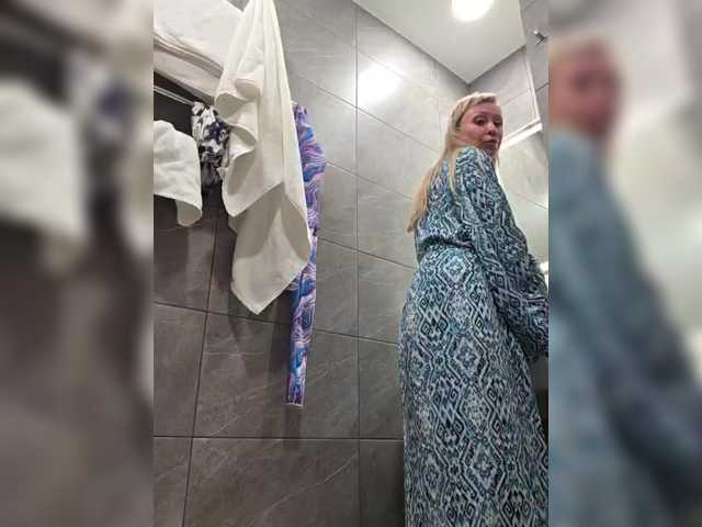 _Love-Blondi live webcam show