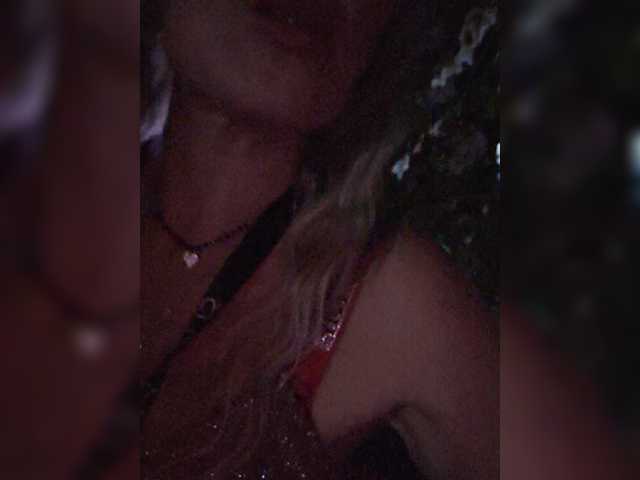 Love-Blondi
