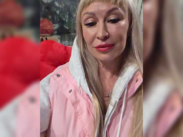 Love-Blondi