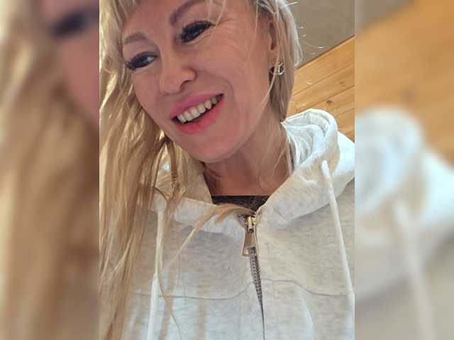 Love-Blondi