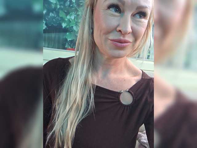 TerriRose, live now on BongaCams