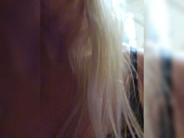 Love-Blondi