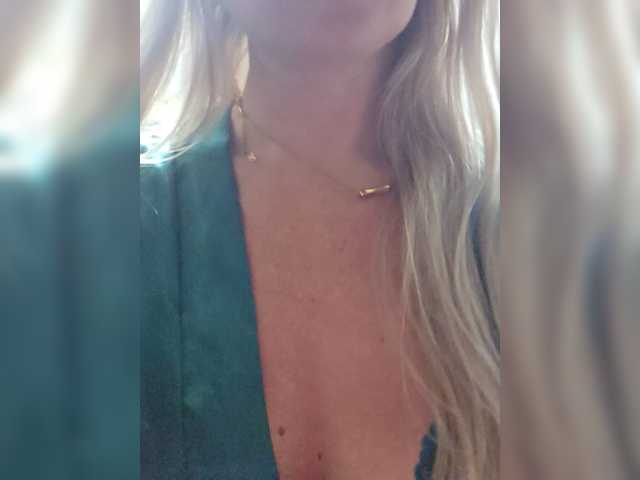 TerriRose live cam on BongaCams