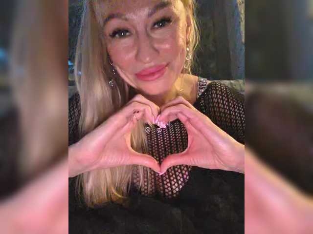 TerriRose's BongaCams show and profile