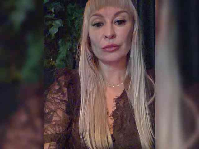 Love-Blondi