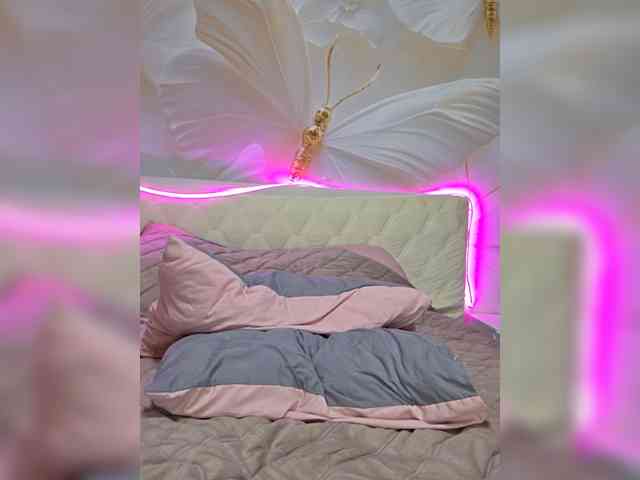 Love-Blondi webcam