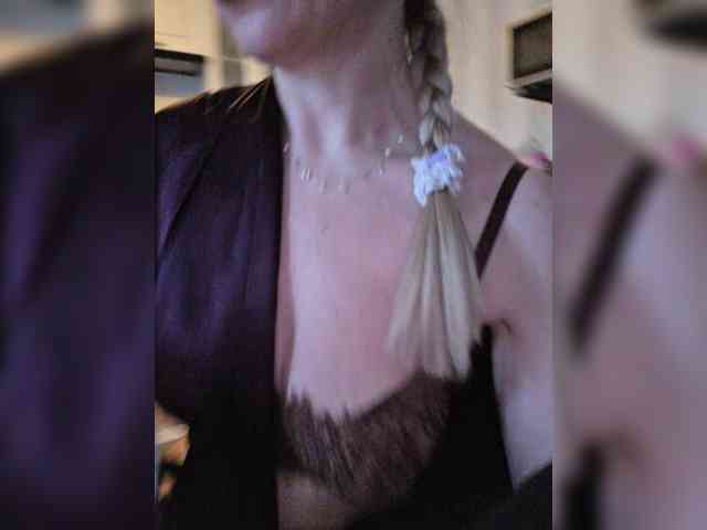 -Love-blondi webcam