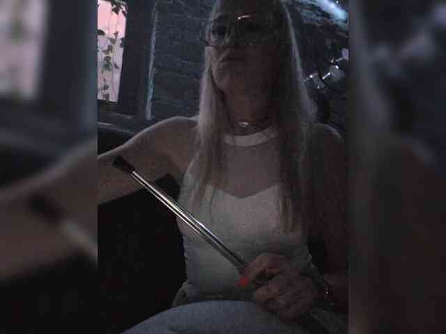 -Love-blondi webcam