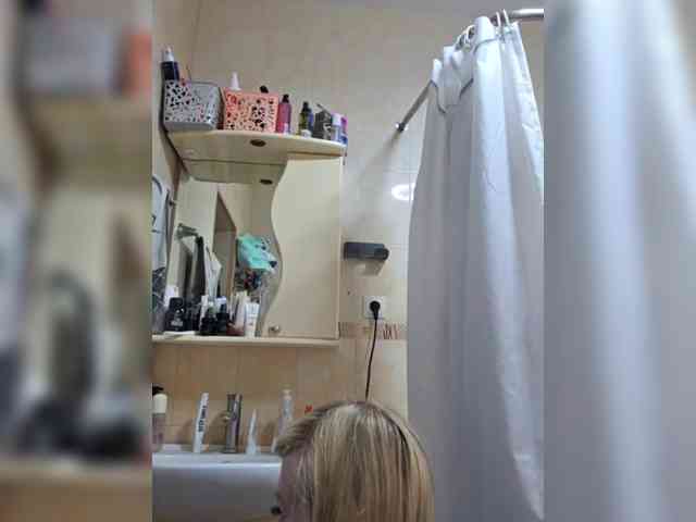 -Love-blondi webcam