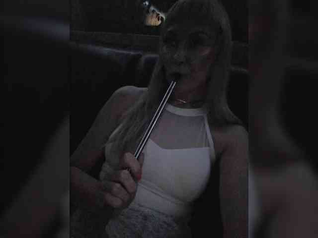 -Love-blondi webcam