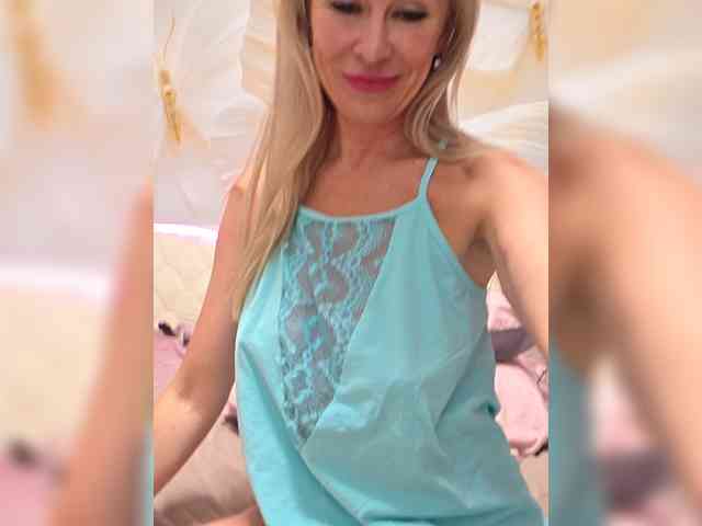 TerriRose's webcam live show