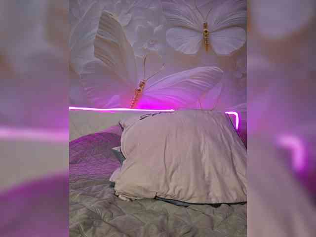 Blondi-Love webcam