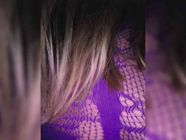-Love-blondi webcam